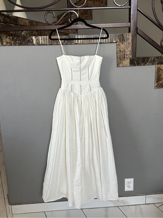 House of CB Dresses & Skirts - House of Cb Ysabella White Cotton Maxi Sun Dress